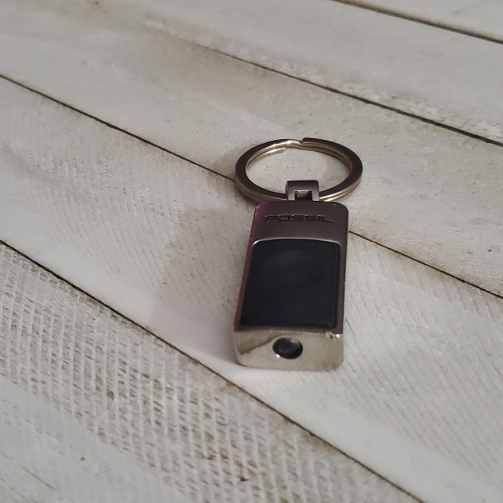 Fossil Silver & Black Keychain Red Flash Light - image 6